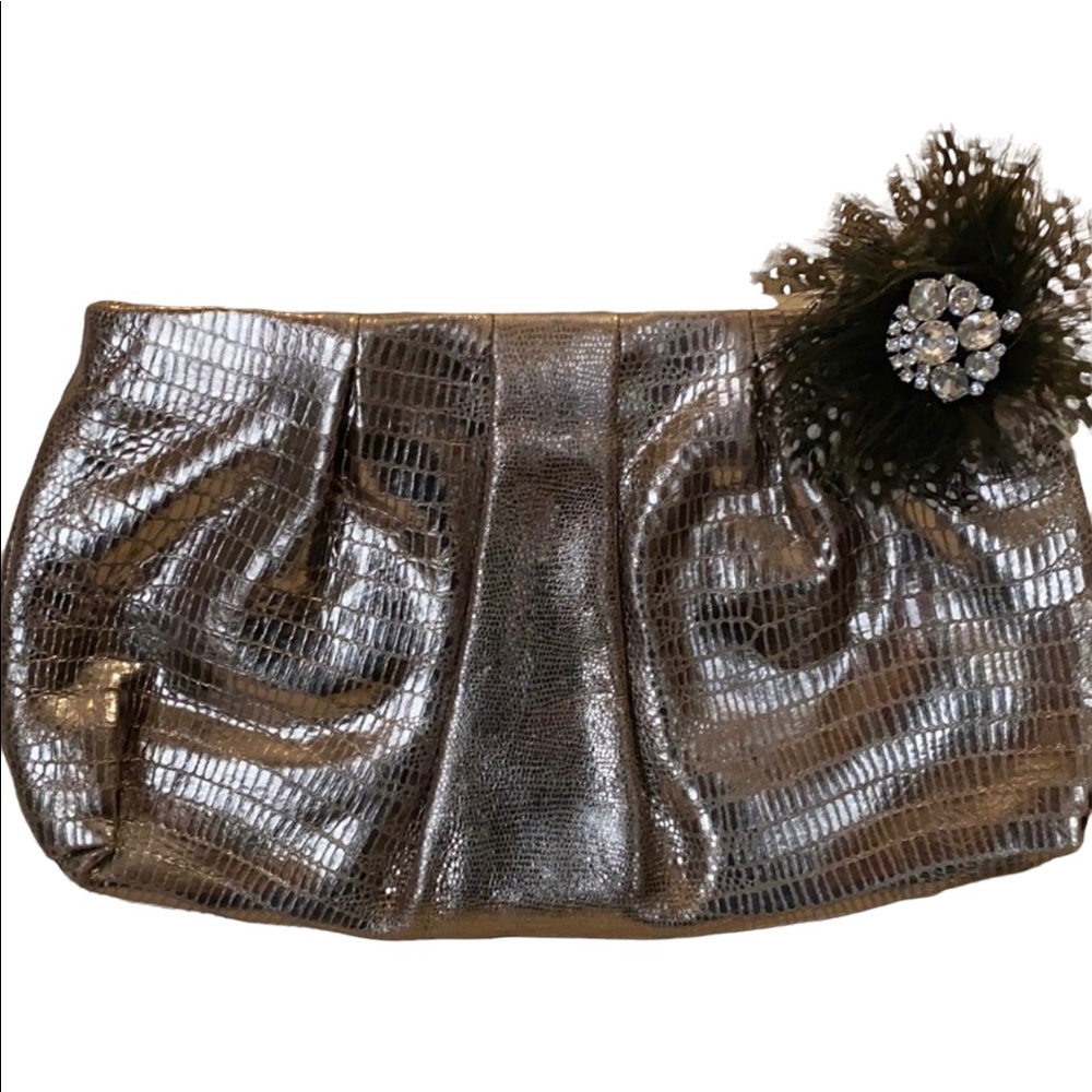 Stella and Dot purse beautiful metallic clutch